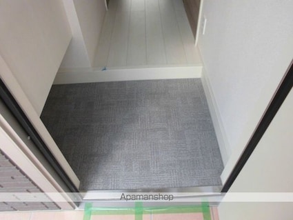 コンフォーティアス[1R/30.27m2]の玄関