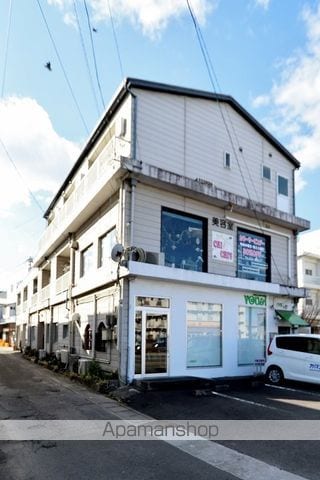 岡田マンションの外観写真