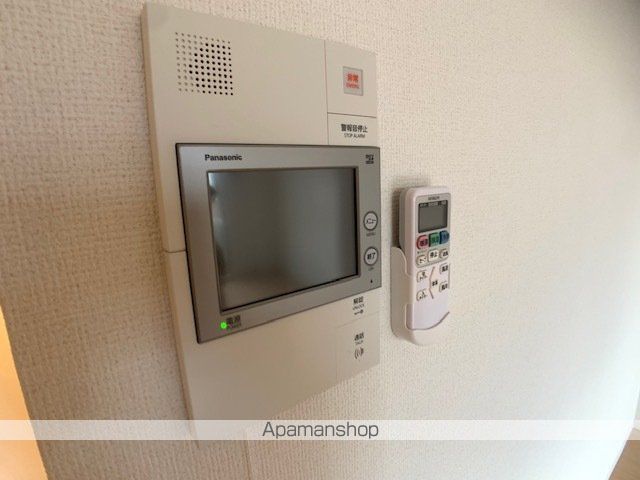 セレニテ江坂ルフレの内装写真