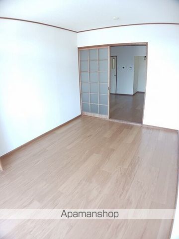 杉本ハイツの内装写真