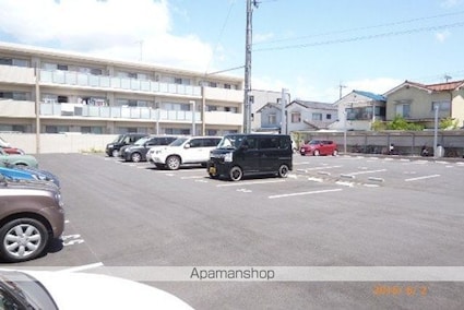 コンフォート上笠[1LDK/47.95m2]の駐車場2