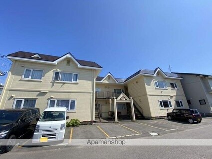 アーバンパレス雅[1DK/32.72m2]の外観2