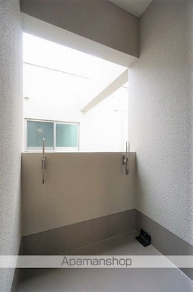 新富町セゾンヴェール[1R/28.51m2]のバルコニー