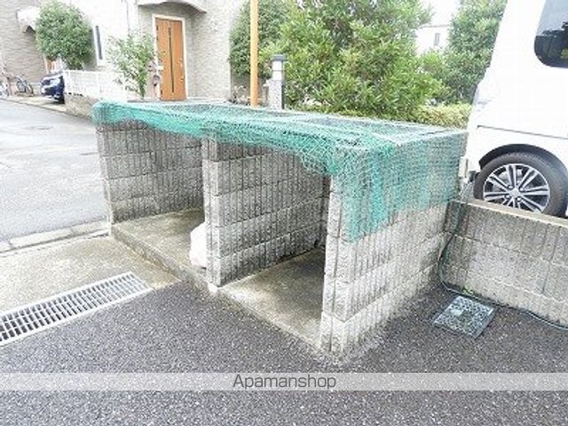 レオパレスリヴェールの外観写真