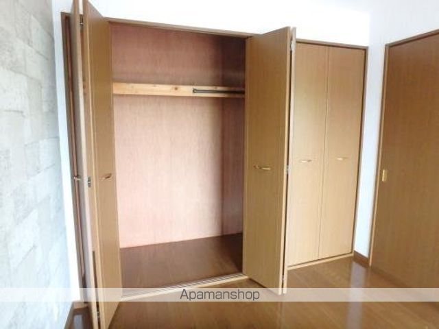 クレストの内装写真
