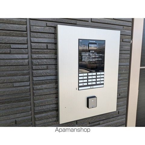 シャーメゾン瑠璃の玄関写真