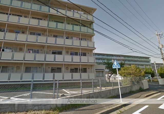 ビレッジハウス小羽山第二1号棟の外観写真