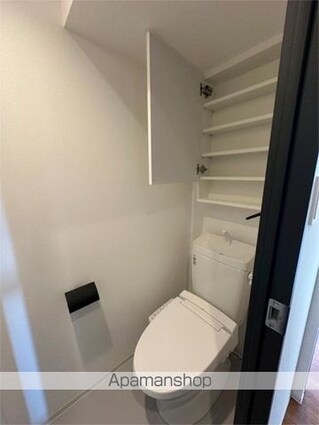 ＺＯＯＭ信濃町[1R/29.48m2]のトイレ