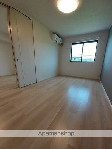 リラ クオーレ IIの内装写真