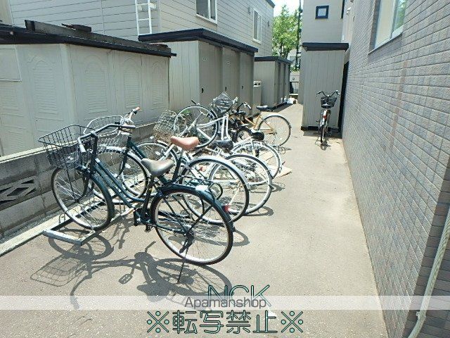 E・コートN15 A棟の外観写真