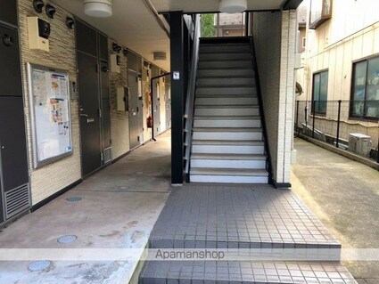 レオパレスみらい本町[1K/20.81m2]のロビー1