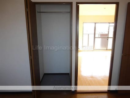 Ｃｈｅｚ－ｓｏｉ　ＴＡＴＳＵＭＩ[2LDK/56.69m2]の収納