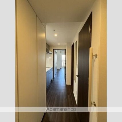 フロンティア新宿タワー[1K/30.37m2]の玄関