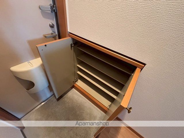 パインコート依井B棟の内装写真