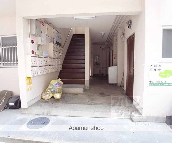 山ノ内大町マンションの玄関写真
