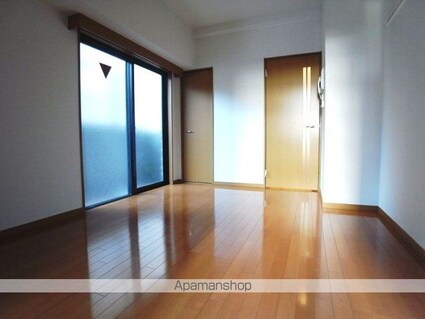 東京都豊島区北大塚１丁目[1K/20.75m2]のリビング・居間2