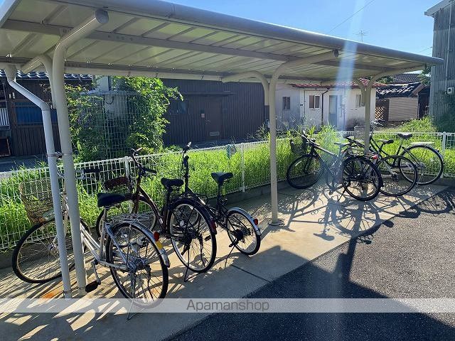 レオネクストソレイユFの内装写真