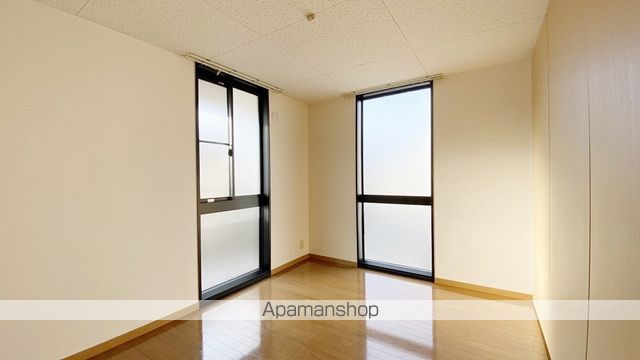 パルフィオーレFの内装写真