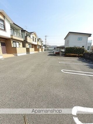 ソル・サリエンテ　Ｂ[2LDK/50.14m2]の駐車場