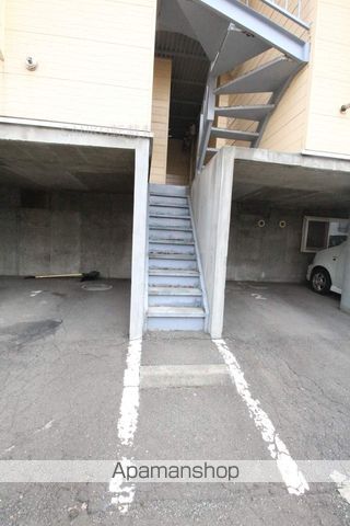 プチメゾンラメールの玄関写真
