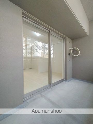 スプランディッド大阪EASTの内装写真