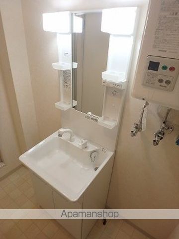 GLASS MARE西町の内装写真