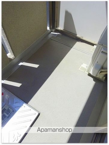レジディア京町堀の内装写真