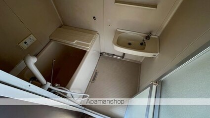 東京都八王子市山田町[1K/22.68m2]のバス