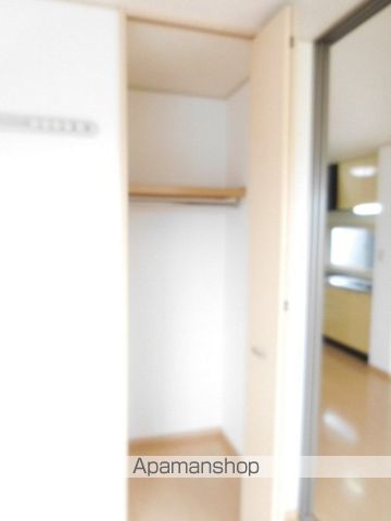 グリース Bの内装写真