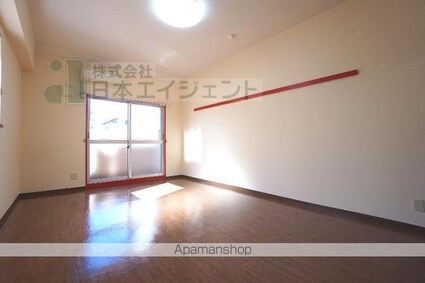 シェレナ本町[1R/35.1m2]のリビング・居間