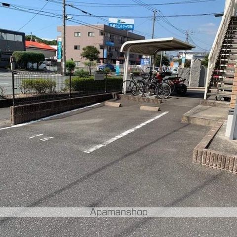 グロワール東合川の玄関写真