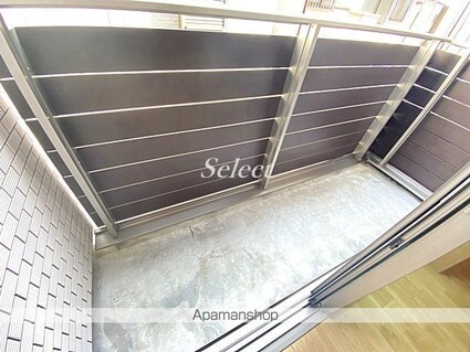 フィカーサ山手[2K/32.85m2]のバルコニー