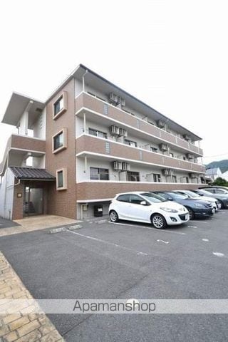 フラット府中の外観写真