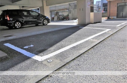 ＣＡＳＡ旭町[1K/24.58m2]の駐車場2