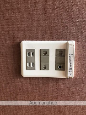クリスタルビルの内装写真