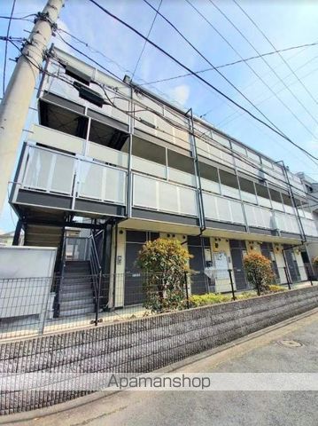 レオパレスベイサイドコート横浜の外観写真