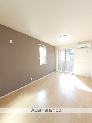 ラ・ドゥサーⅠ[1LDK/37.76m2]のリビング・居間