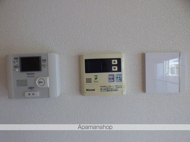 ルクサスAKANEの内装写真