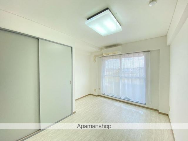 アパルトマン成合の内装写真