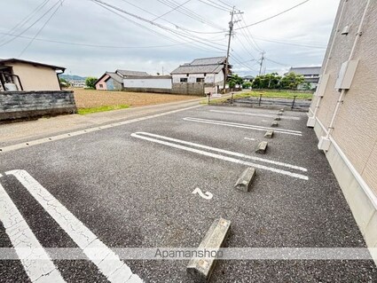 エクセルハウス[2LDK/54.85m2]の駐車場