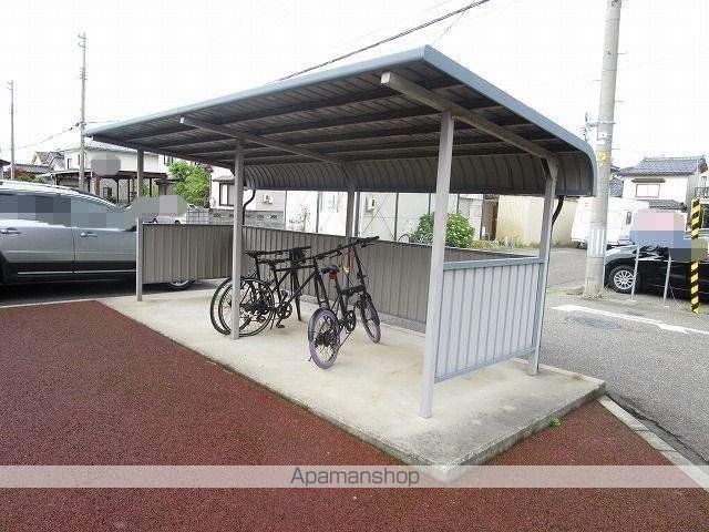 ハピネスクローバーの外観写真