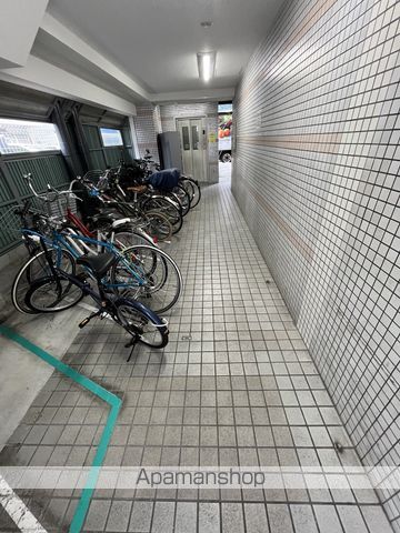 ファーストリバーの玄関写真