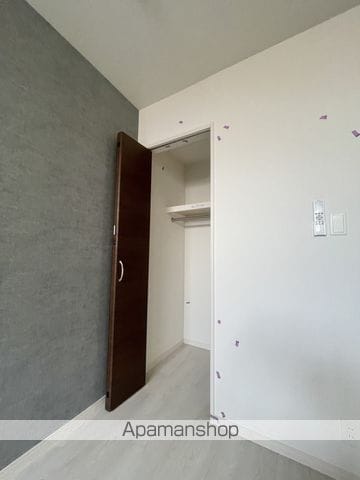 クレストの内装写真