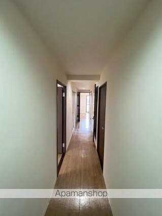 スカール太田南[3LDK/66.34m2]の玄関