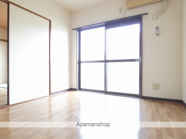 マンションカズの内装写真