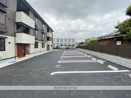 エンブレム[1LDK/44.62m2]の共用部1