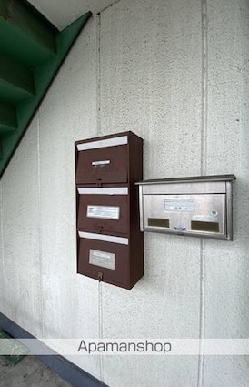 岡山県岡山市東区東平島[2DK/42.36m2]の共用部