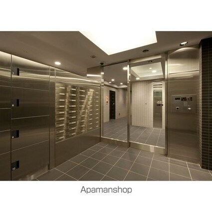 東京都中野区東中野４丁目[1K/25.56m2]のエントランス1