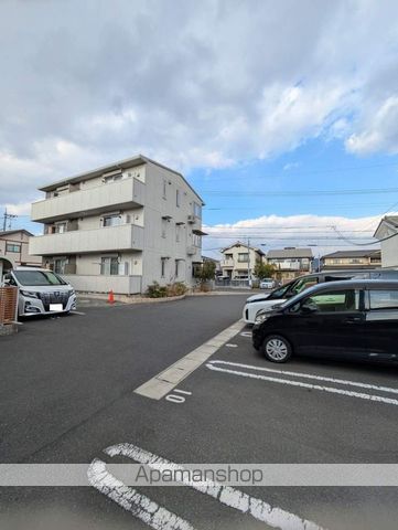 ヴィエント I棟の外観写真