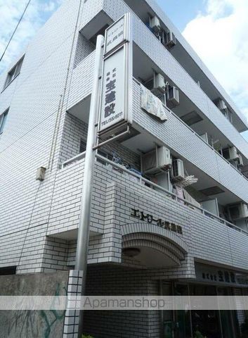 エトワール武蔵境の玄関写真